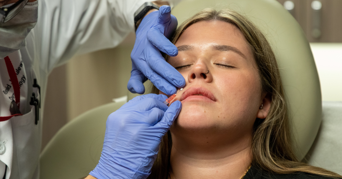 A picture of a woman receiving NovaThreads treatment