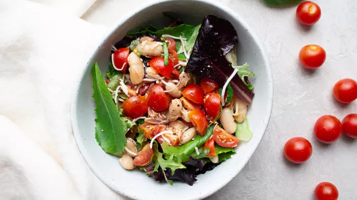 White bean salad