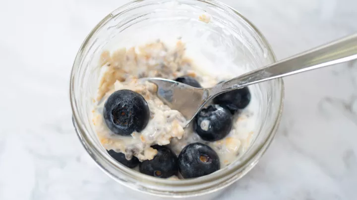 Oatmeal and blue berries