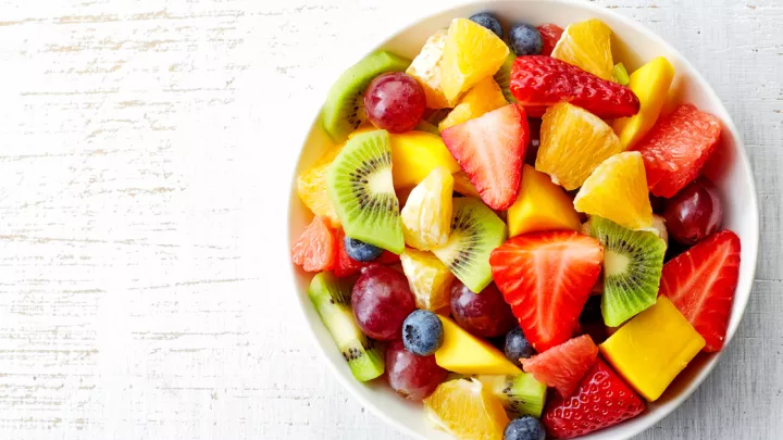 Bowl of sliced fruit